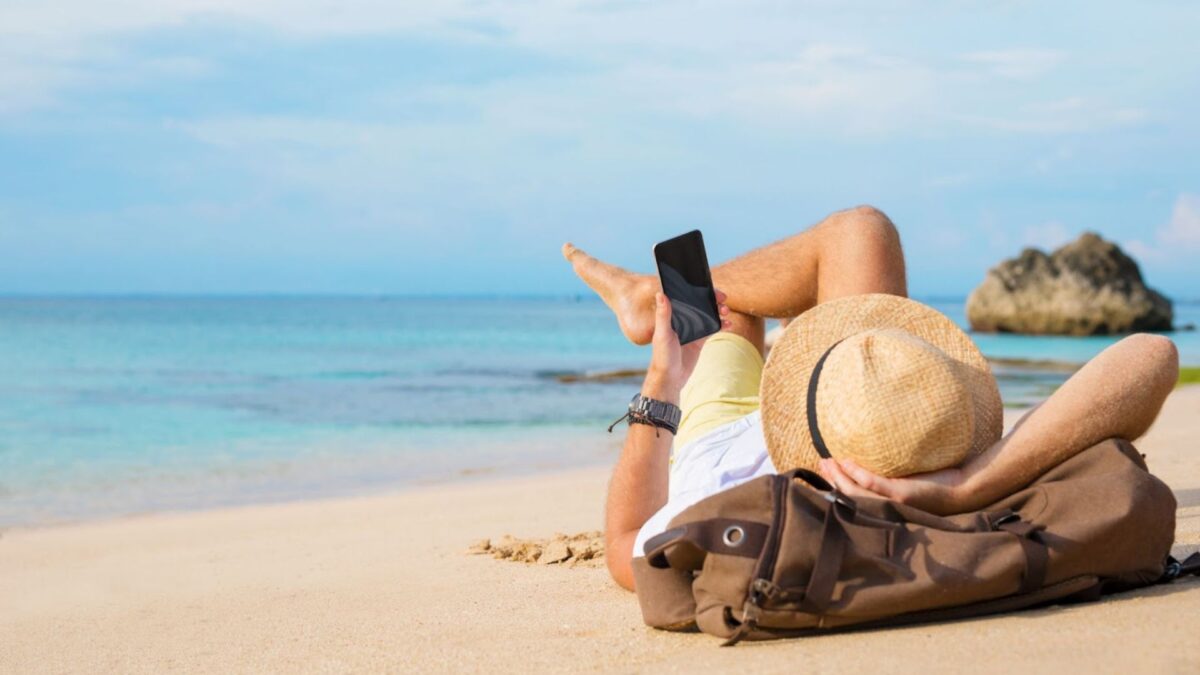 Les bons plans smartphones + forfait à ne pas rater cet été chez RED by SFR
